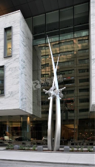 大型酒店門(mén)前鏡面創(chuàng)意樹(shù)不銹鋼雕塑定制