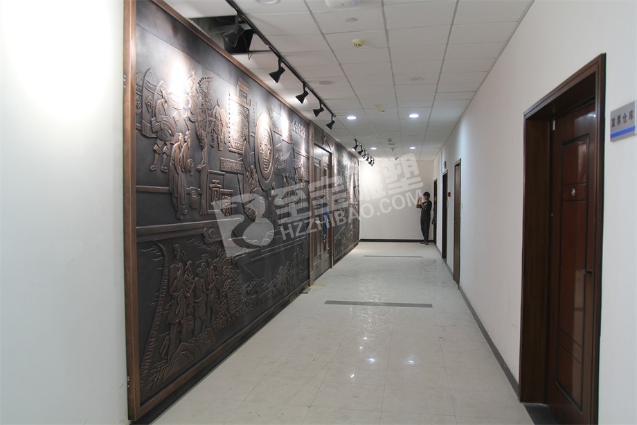 財(cái)務(wù)公司壁畫勞作圖鍛銅浮雕定制